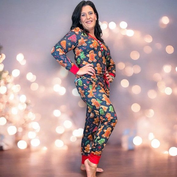 Shirley &‎ Stone Gingerbread Man Jogger Lounge Pajama Set for Women - Nightwear - Picture 14 of 16